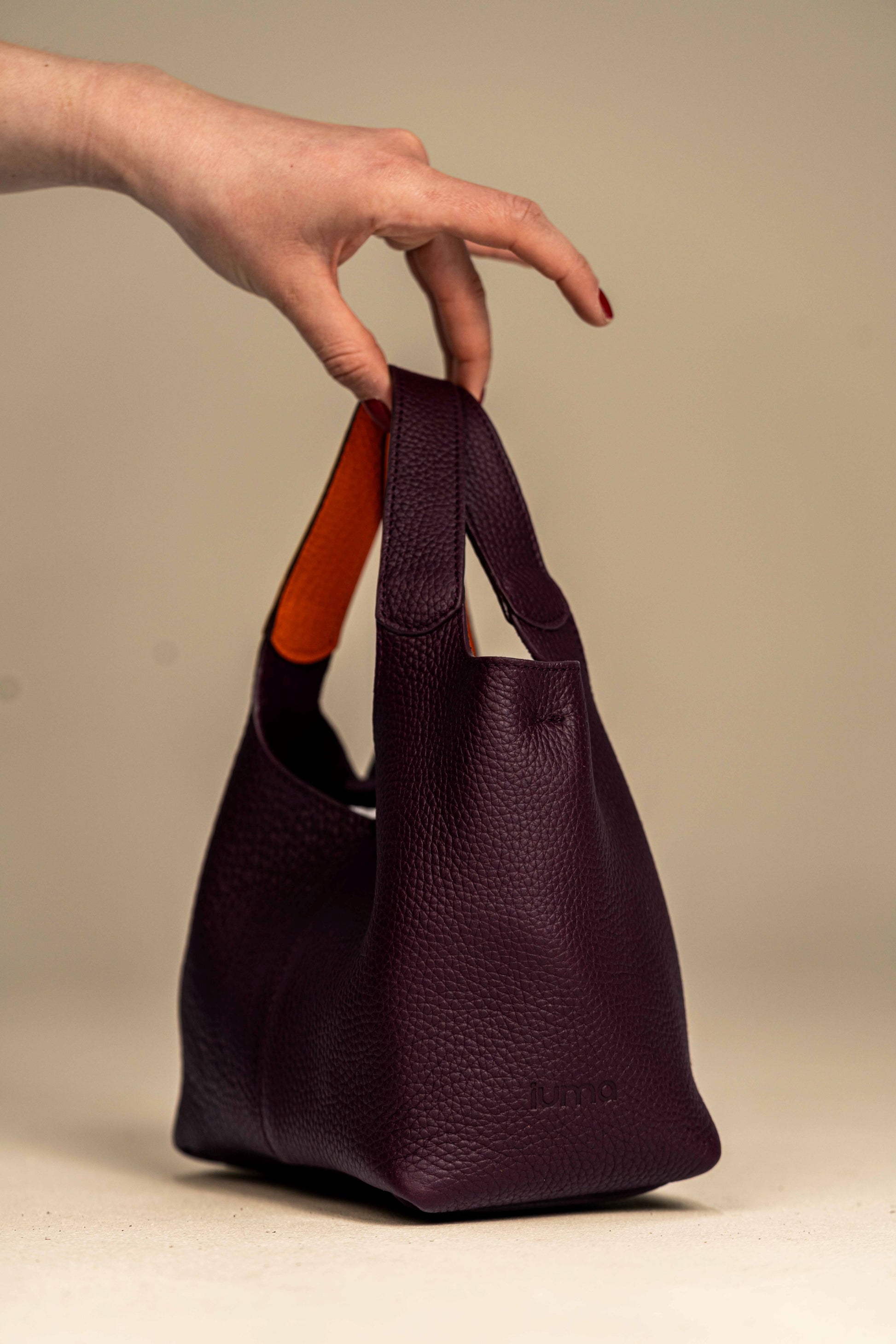 Jade - Burgundy intense ( cuir grainé )