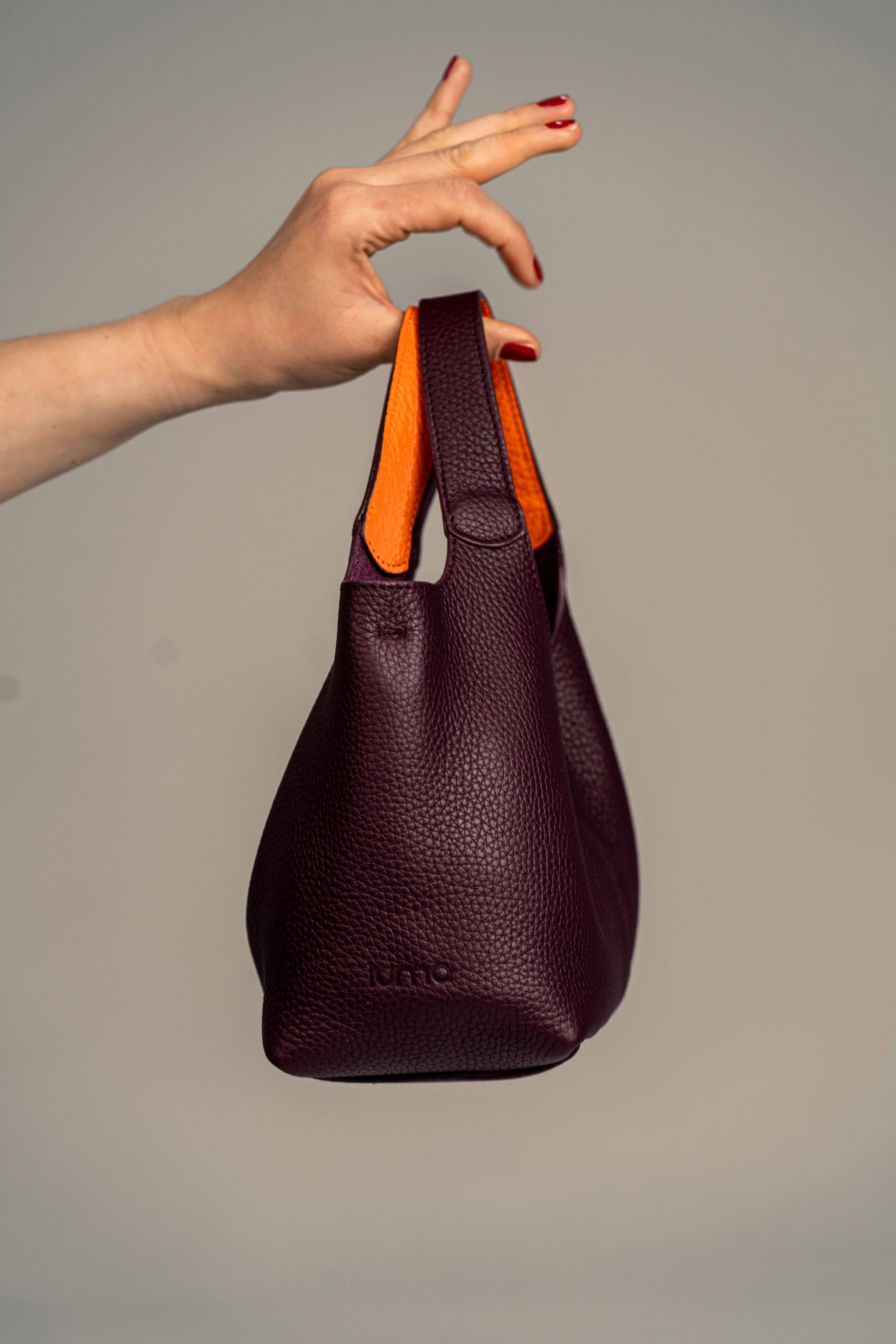 Jade - Burgundy intense ( cuir grainé )