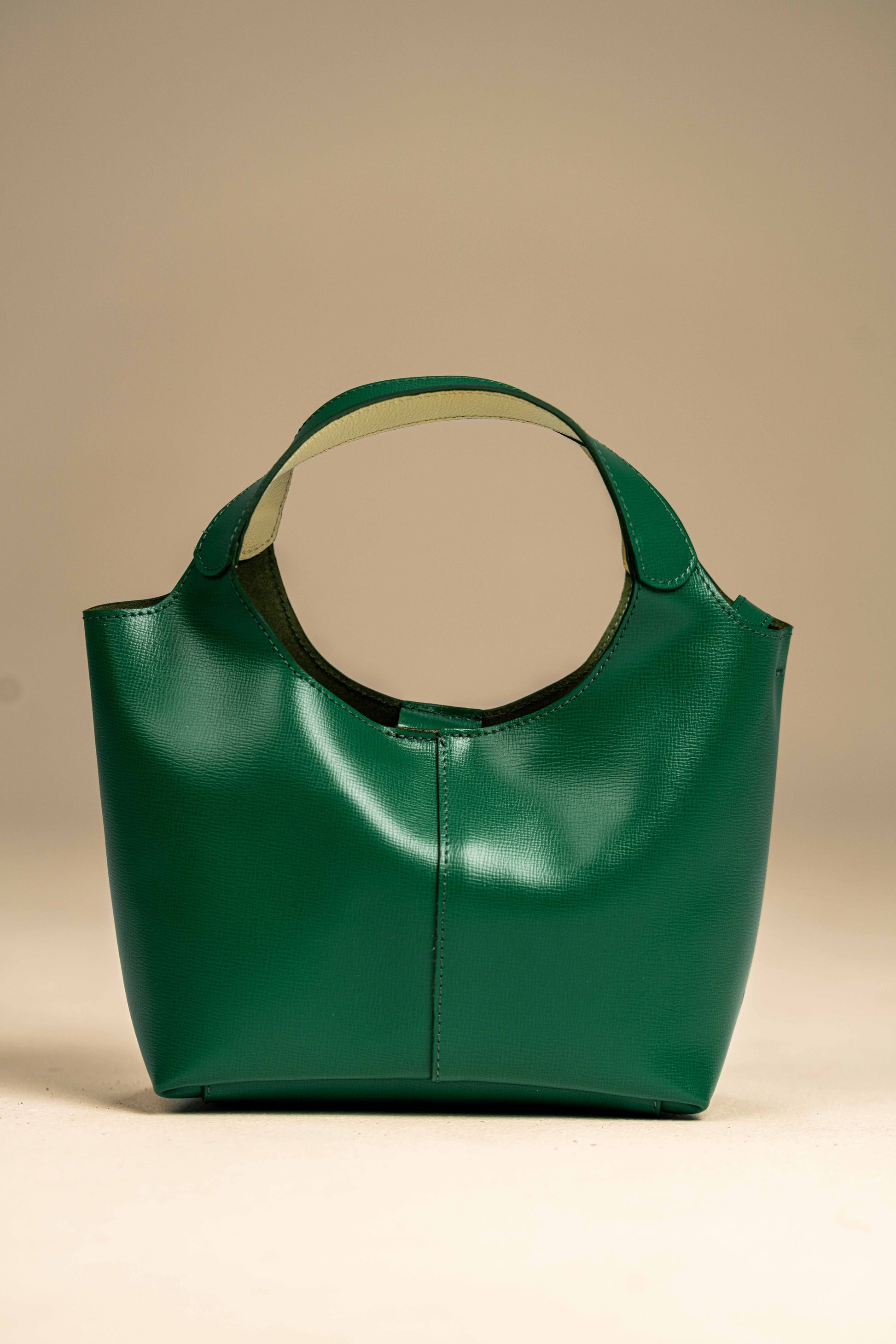 Jade - Vert Olive ( cuir saffiano )