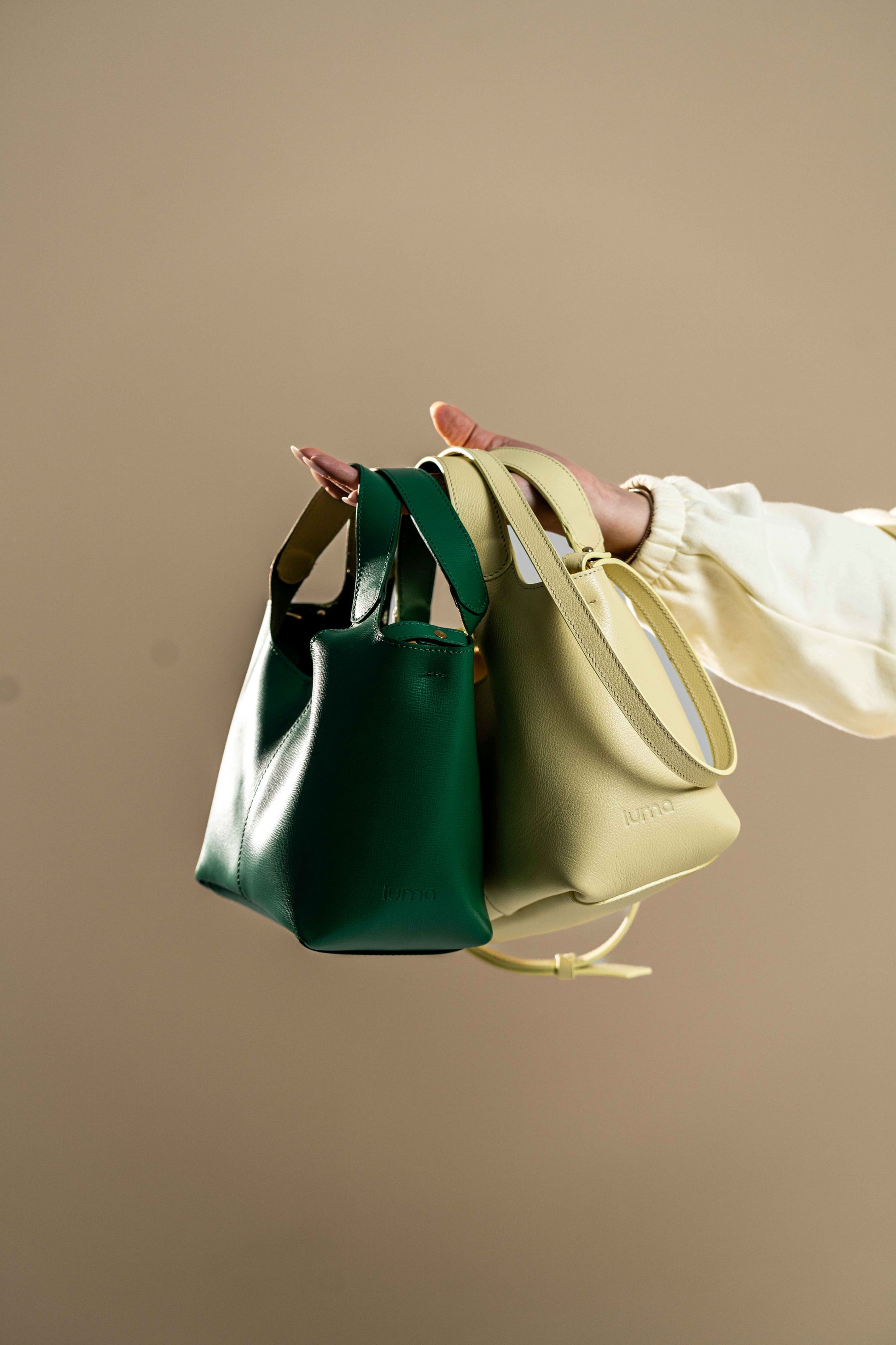 Jade - Vert Olive ( cuir saffiano )