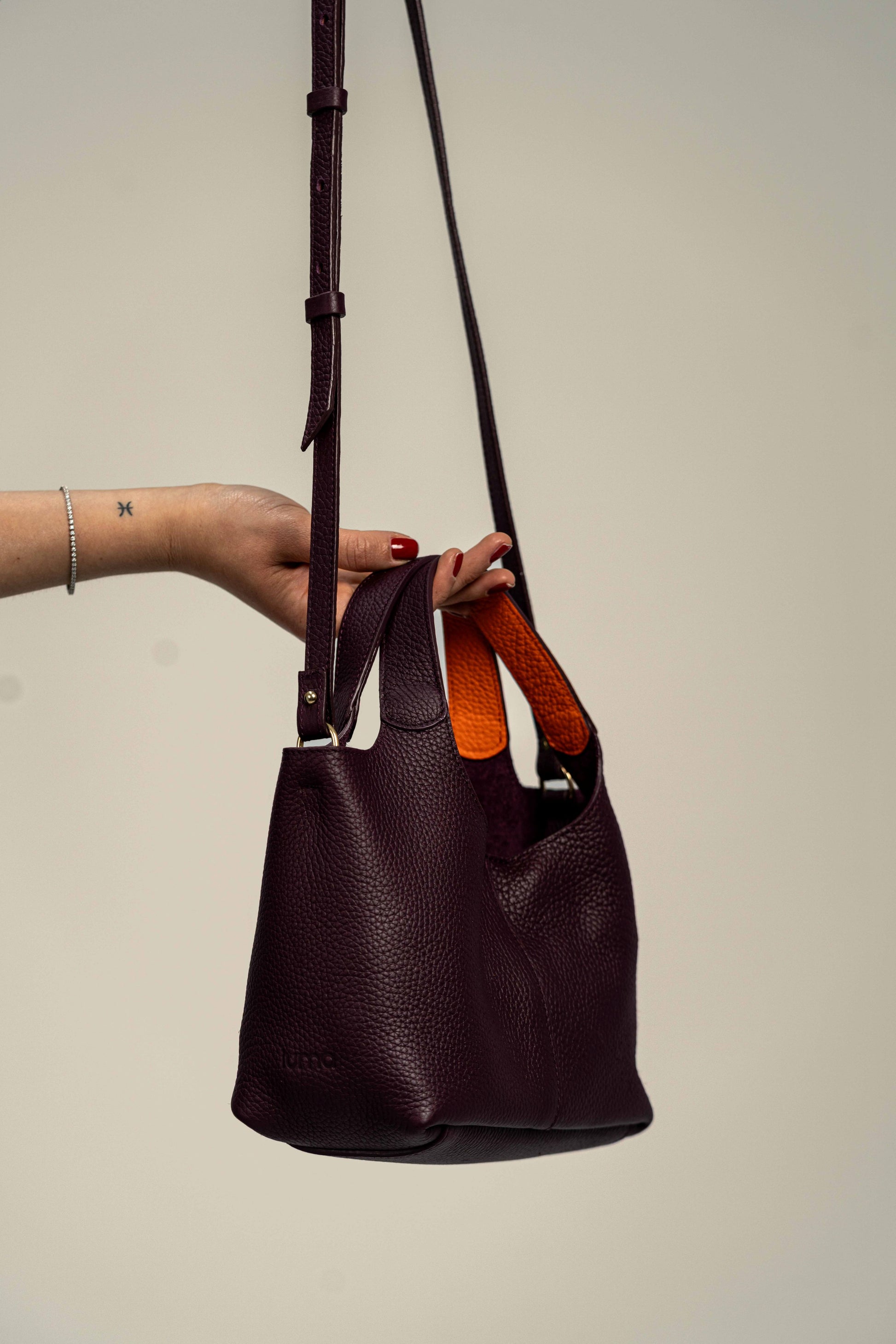 Jade - Burgundy intense ( cuir grainé )